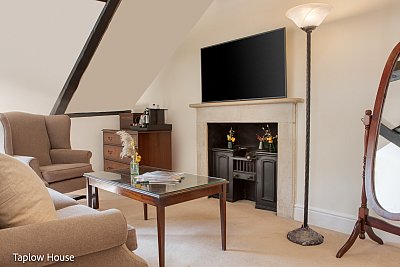 Taplow House Hotel James 1st Bedroom